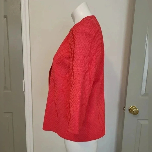 Misook Textured 3/4-Sleeve Career Wear Contemporary Chic Jacket in Sorbet(S) - Picture 4 of 10